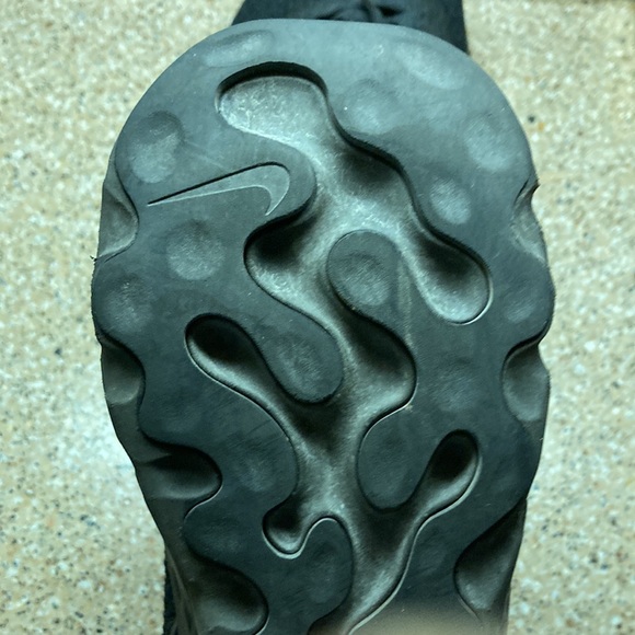 Nike React Infinity 3 Black Road Running  US 12 - Picture 8 of 10